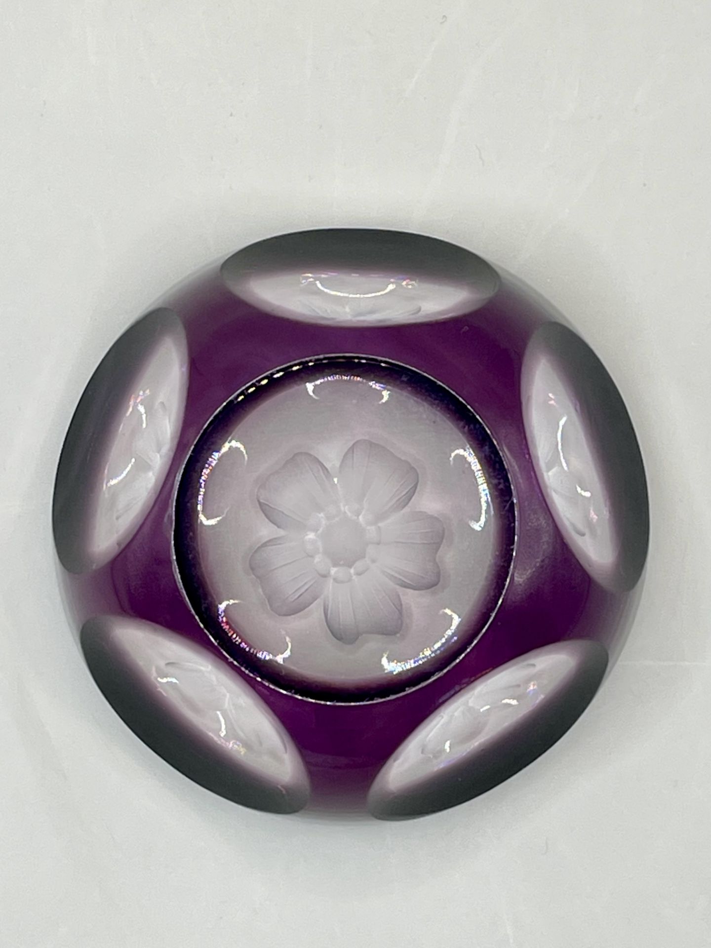 Vintage English Crystal Purple Overlay Paperweight with Engraved Flower.  - Image 2 of 5