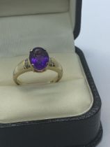 14ct YELLOW GOLD AMETHYST AND DIAMOND RING APPROX. WEIGHT 4.25g APPROX. SIZE O 1/2