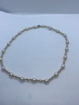 14ct YELLOW GOLD PEARL SET NECKLACE APPROX. WEIGHT 9.6g AND APPROX. LENGTH 15.5'