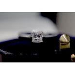 PLATINUM PRINCESS DIAMOND SOLITAIRE RING - CERTIFICATED SI1-G/ PRINCESS CUT 0.41CT WITH BOX