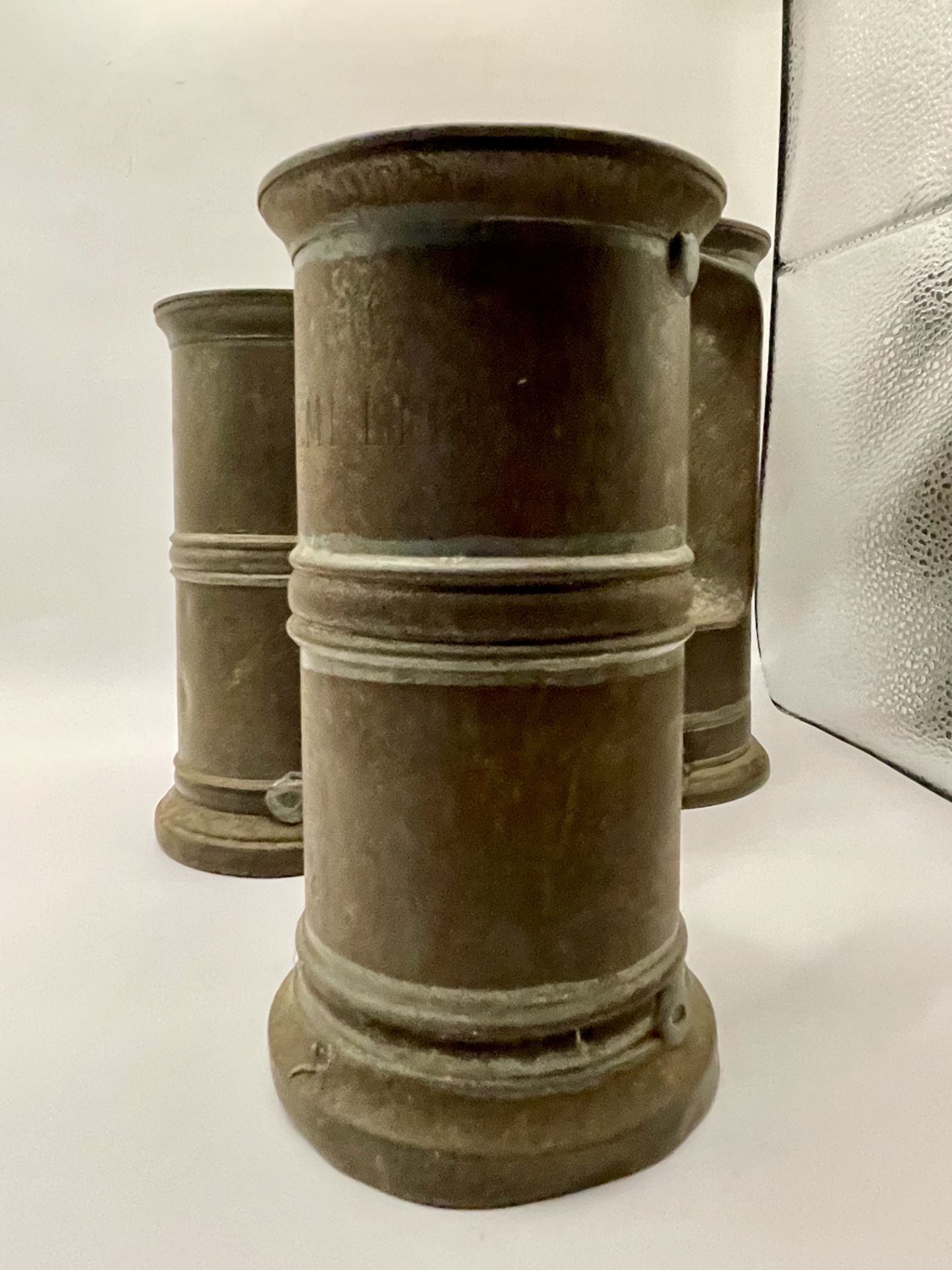 3 x 19th CENTURY TIN MEASURING JUGS - Image 4 of 7