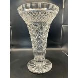 1930s American Brilliant Style Lead Crystal Diamond Cut Glass Medium Size Posy Footed Vase Pedestal 