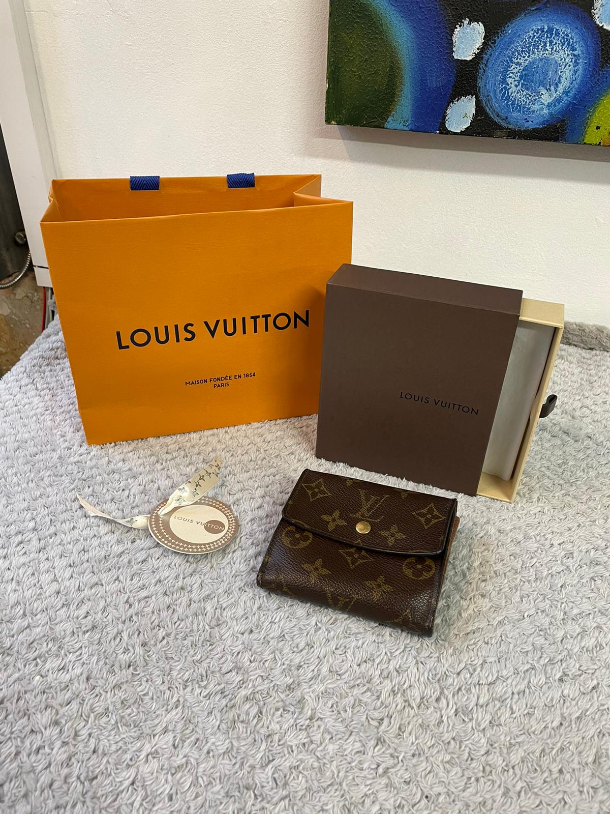 Louis Vuitton purse