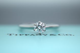 *HARRODS* TIFFANY & CO PLATINUM VVS2 DIAMOND SOLITAIRE RING "THE TIFFANY SETTING®" - BOX & CERT