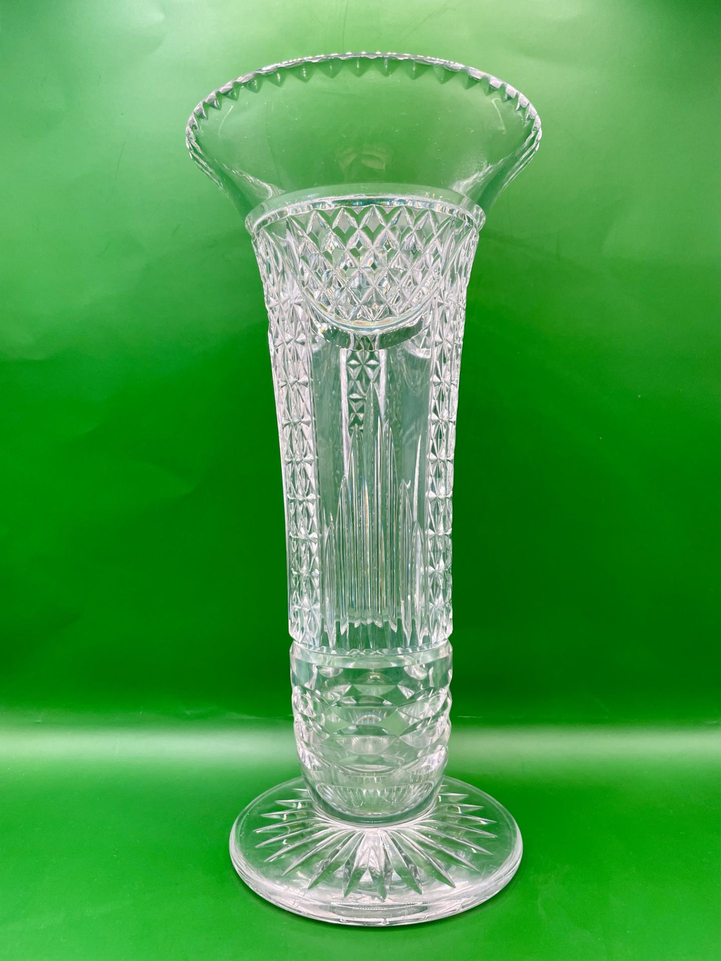 Edwardian 1910-20s Large Crystal Vase lovely condition.&nbsp; - Image 5 of 6
