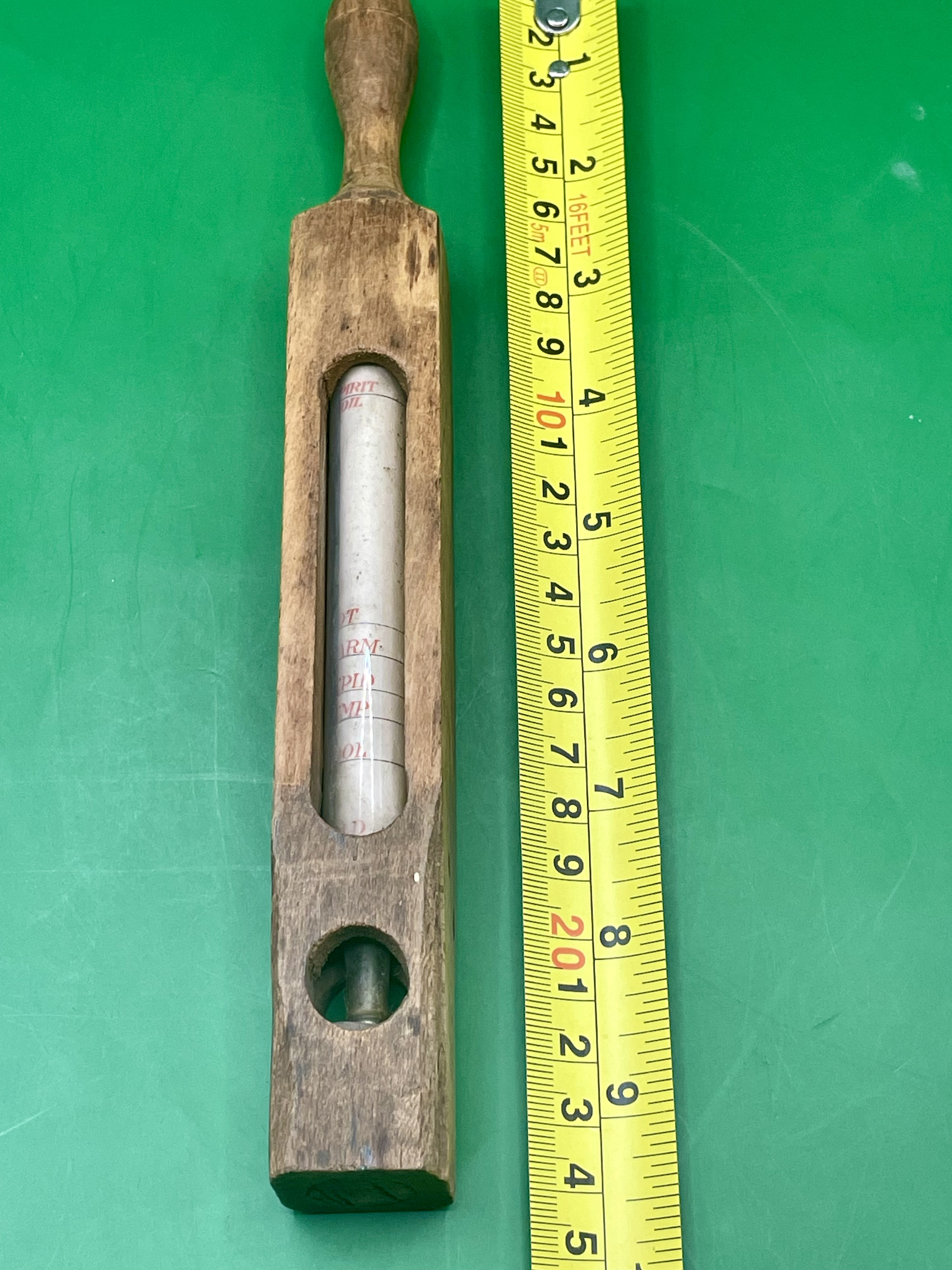 An antique bath wood and glass water thermometer.  Great condition.  - Bild 2 aus 7