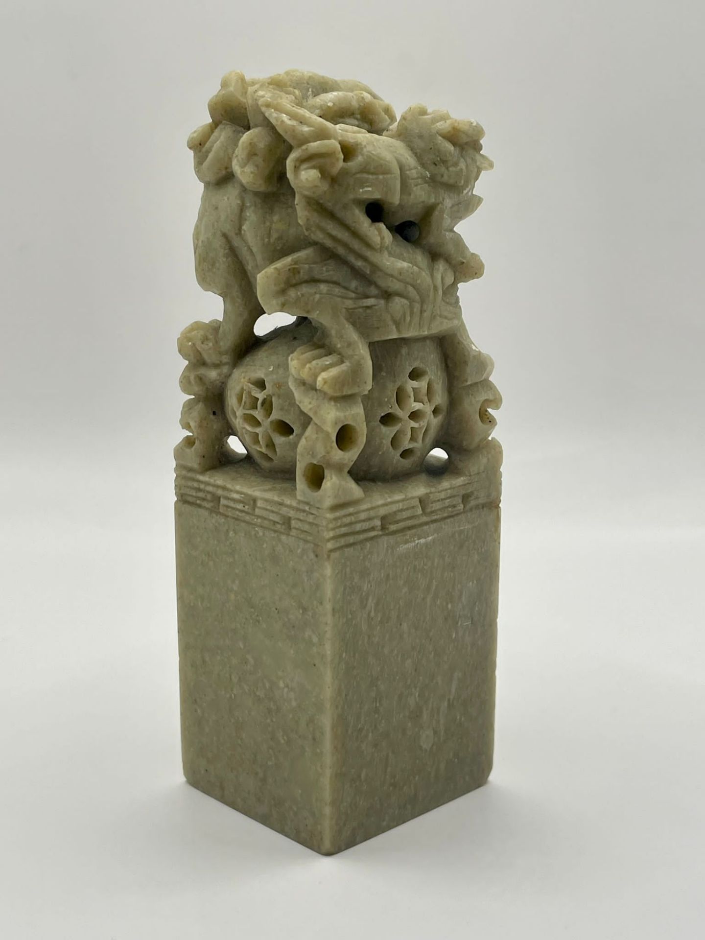 VINTAGE OLD CHINESE CARVED HARDSTONE 2 LIONS STAMP - Image 3 of 11