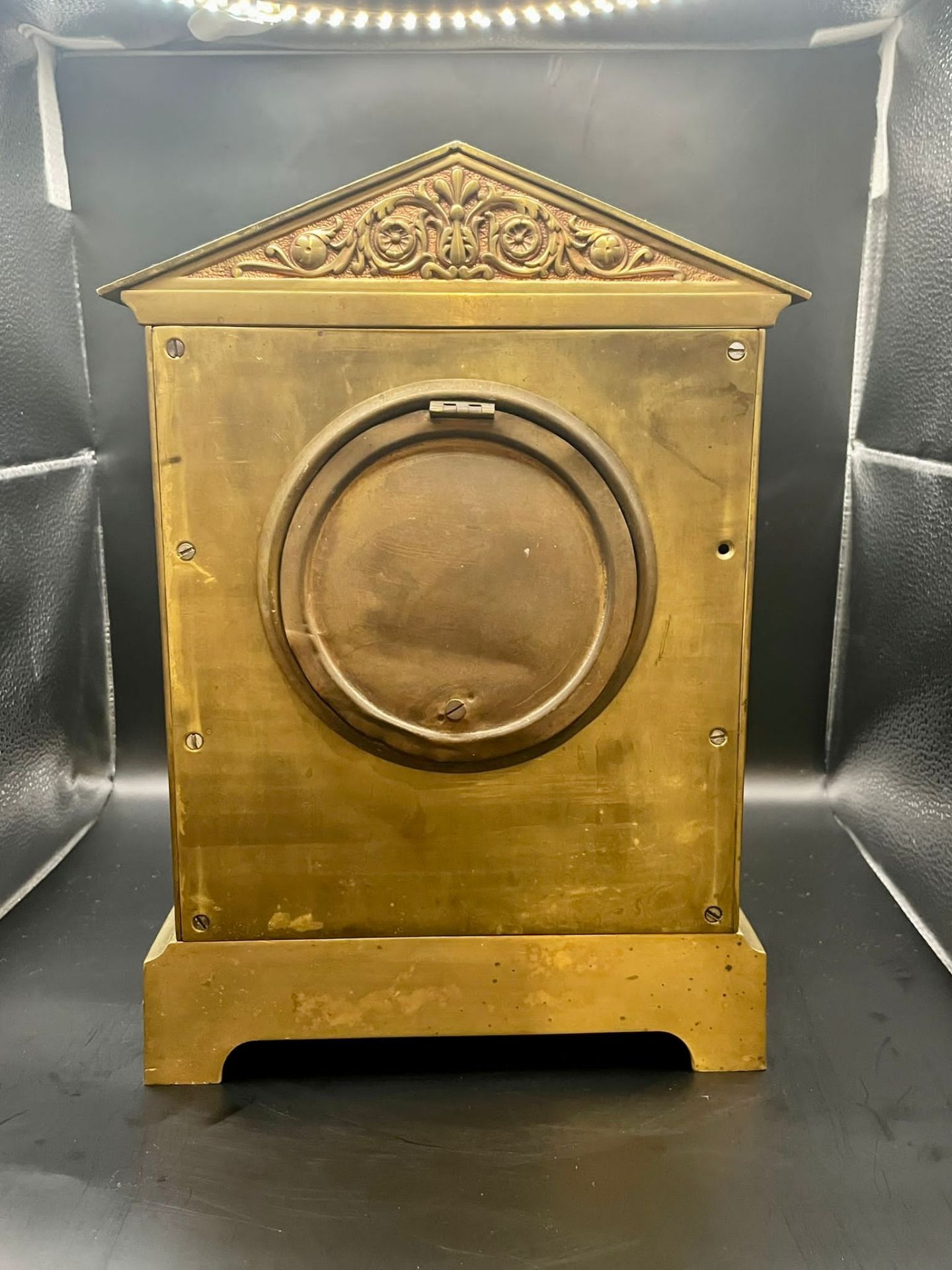 Late 19th century Brass Ansonia American mantel clock with lovely bevelled glass casing.  - Image 9 of 23