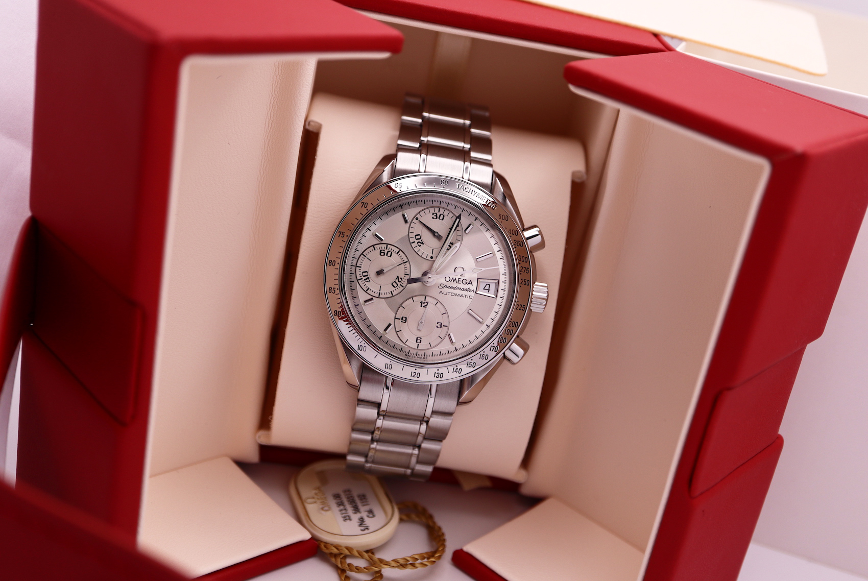 OMEGA SPEEDMASTER 'DATE' CHRONOGRAPH - (REF. 3513.30.00) SILVER DIAL (with BOX & TAG!) - Image 3 of 6