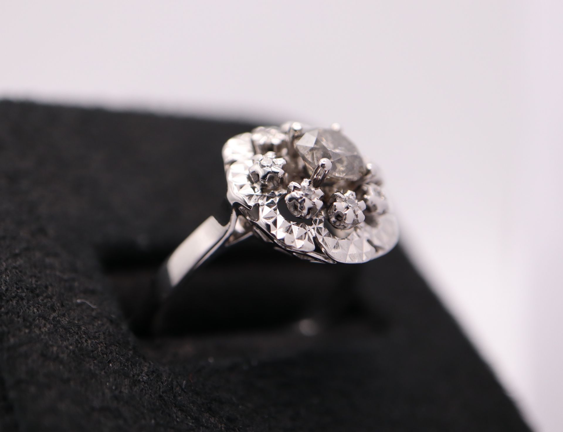 1.15CT DIAMOND RING in 18K WHITE GOLD (UK SIZE: N 1/2) - Image 2 of 2