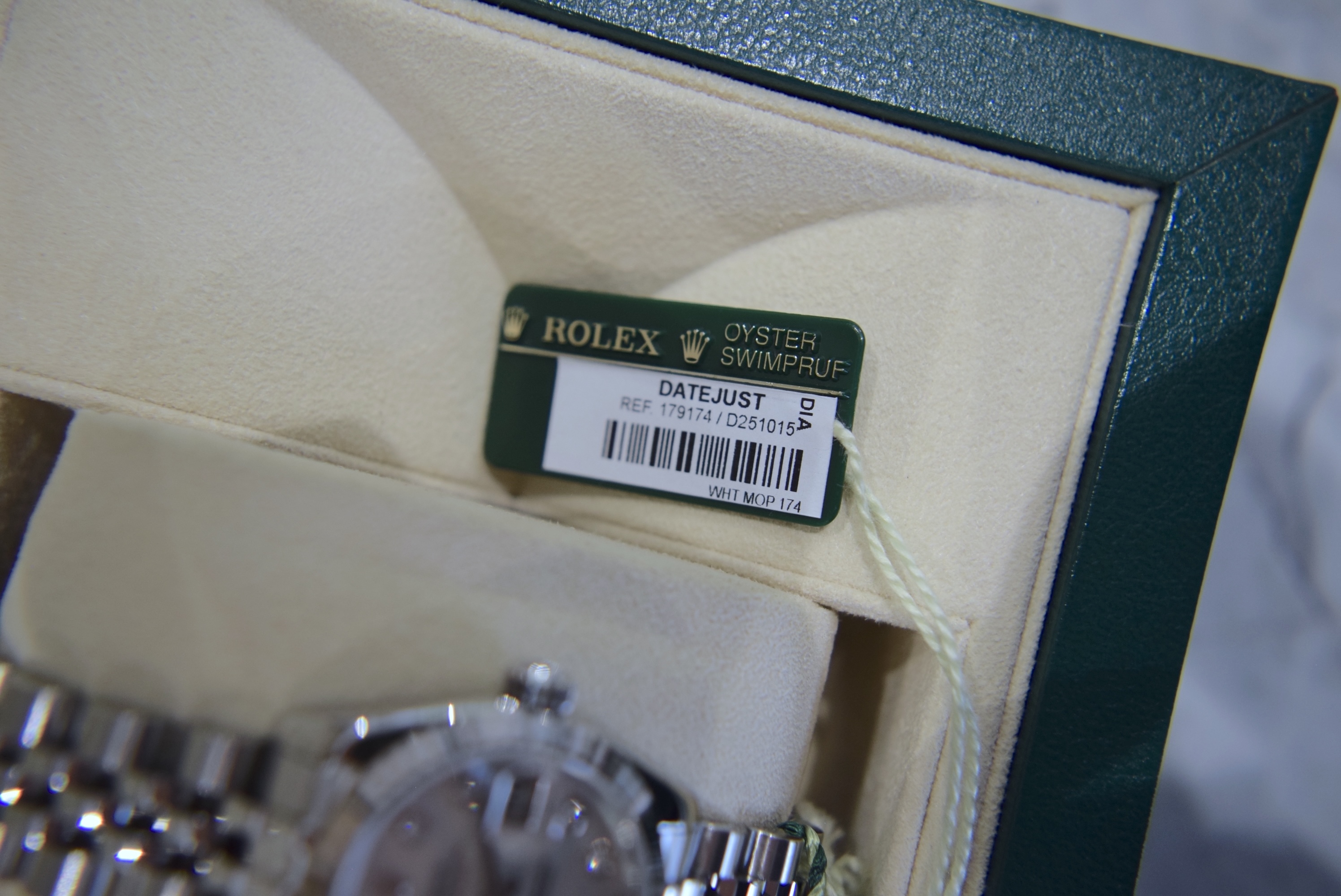 ROLEX DATEJUST REF. 179174 *FULL SET* FACTORY *RARE* WHITE/ SILVER PEARL DIAMOND DIAL - Image 35 of 46