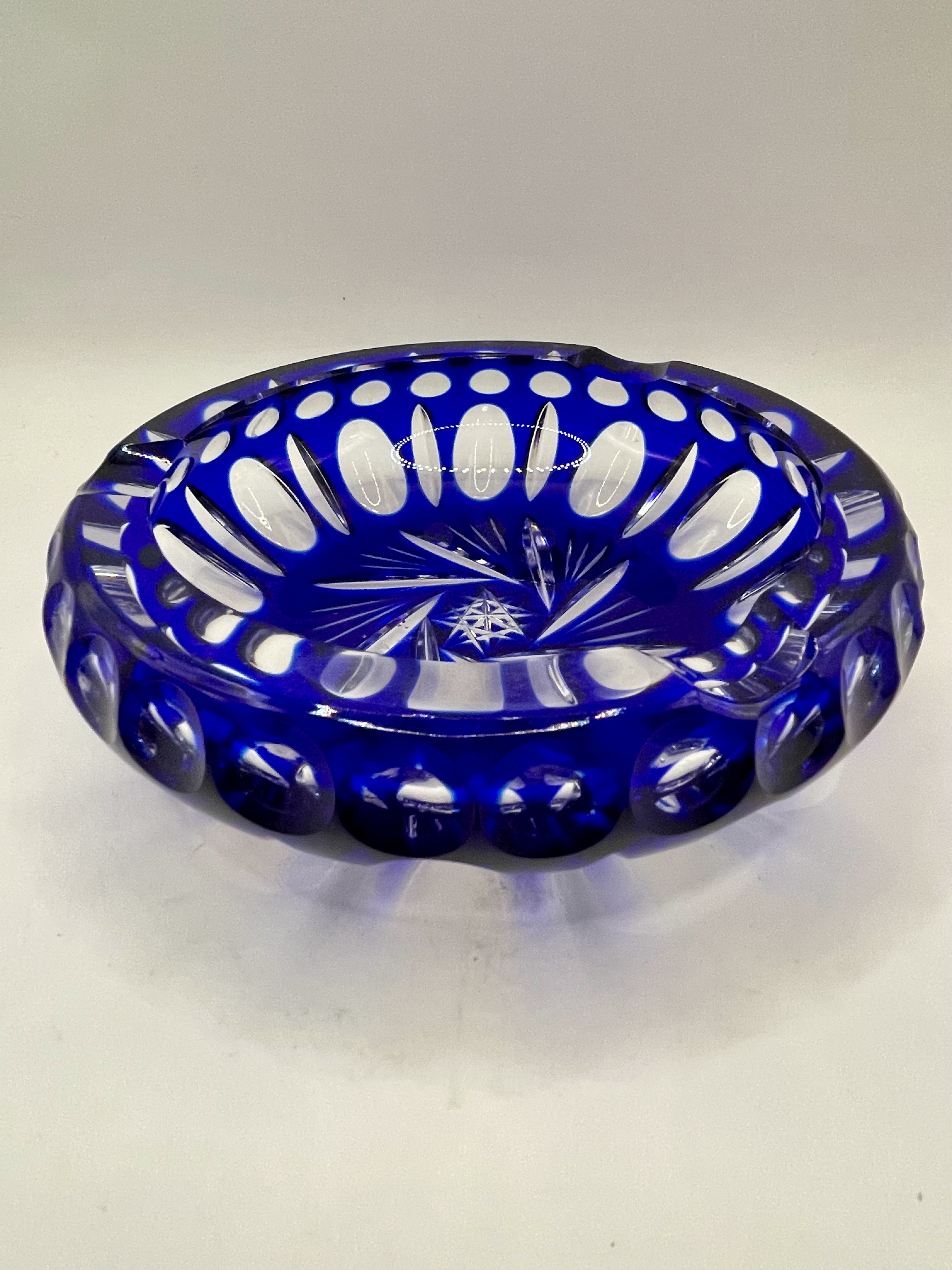 Purple bohemian cut glass ashtray lovely looking item.  - Image 10 of 11