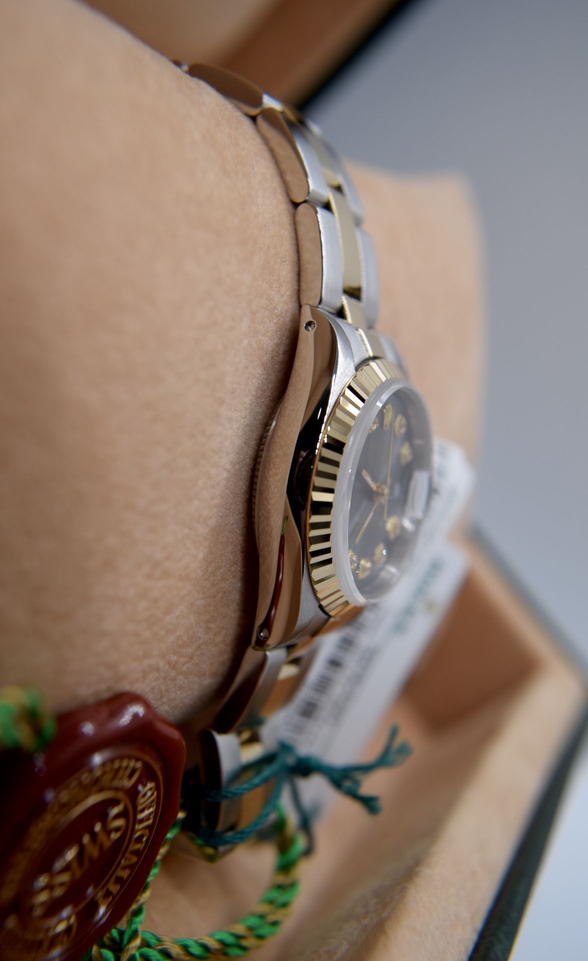 ROLEX DATEJUST GOLD & STEEL REF. 69173 - GREY DIAL/ OYSTER (BOX & CERTIFICATE ETC) - Image 5 of 13