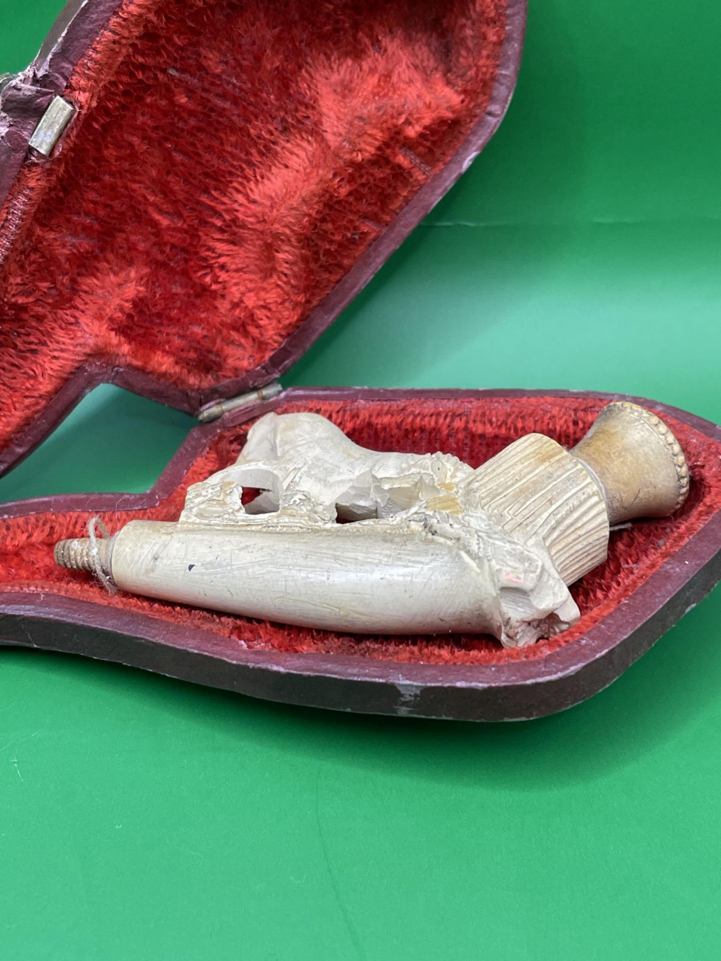 An Antique Meerschaum Carved pipe with case no bowl or mouthpiece.  - Image 4 of 5
