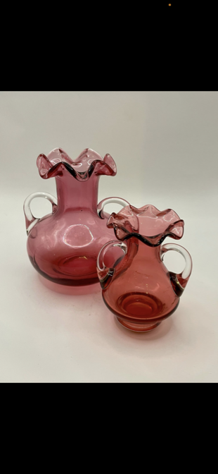 Two Antique Victorian cranberry vases. Both in excellent condition no chips or cracks. - Image 2 of 6