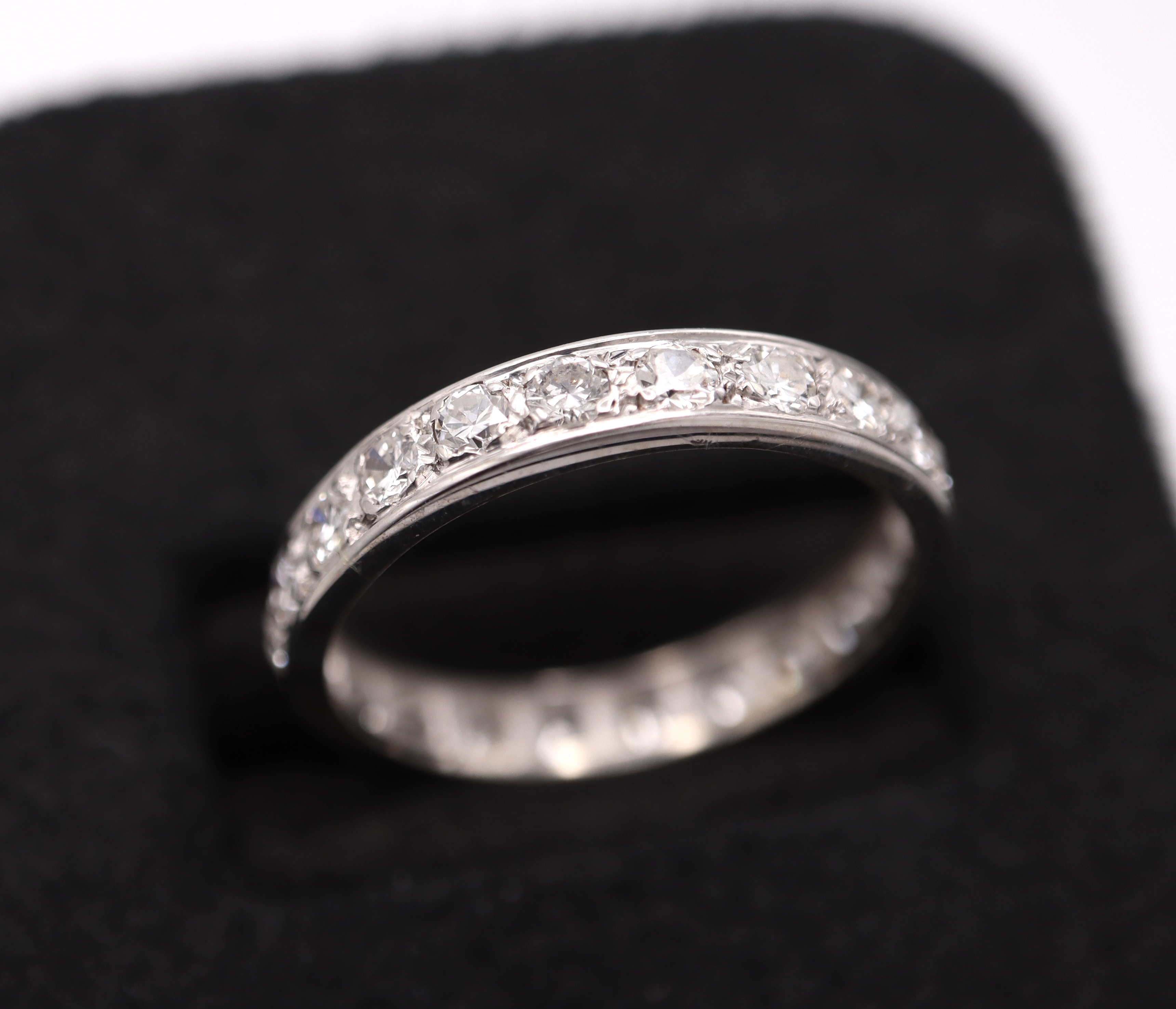 2.10CT 'F / VVS' DIAMOND ETERNITY RING in 18K WHITE GOLD (UK SIZE: P 1/2) - Image 2 of 2