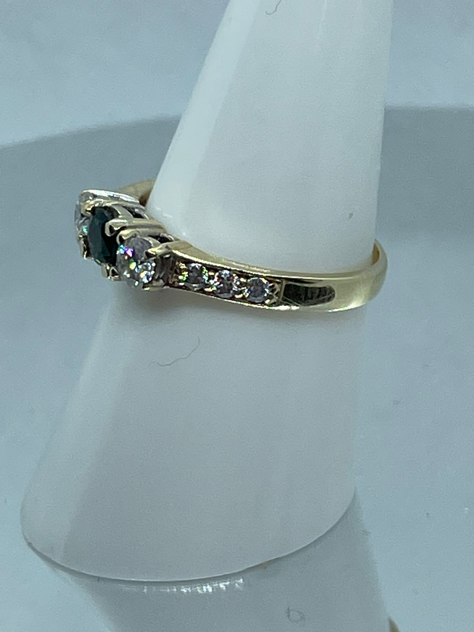 9ct diamond and sapphire ring - Image 2 of 6