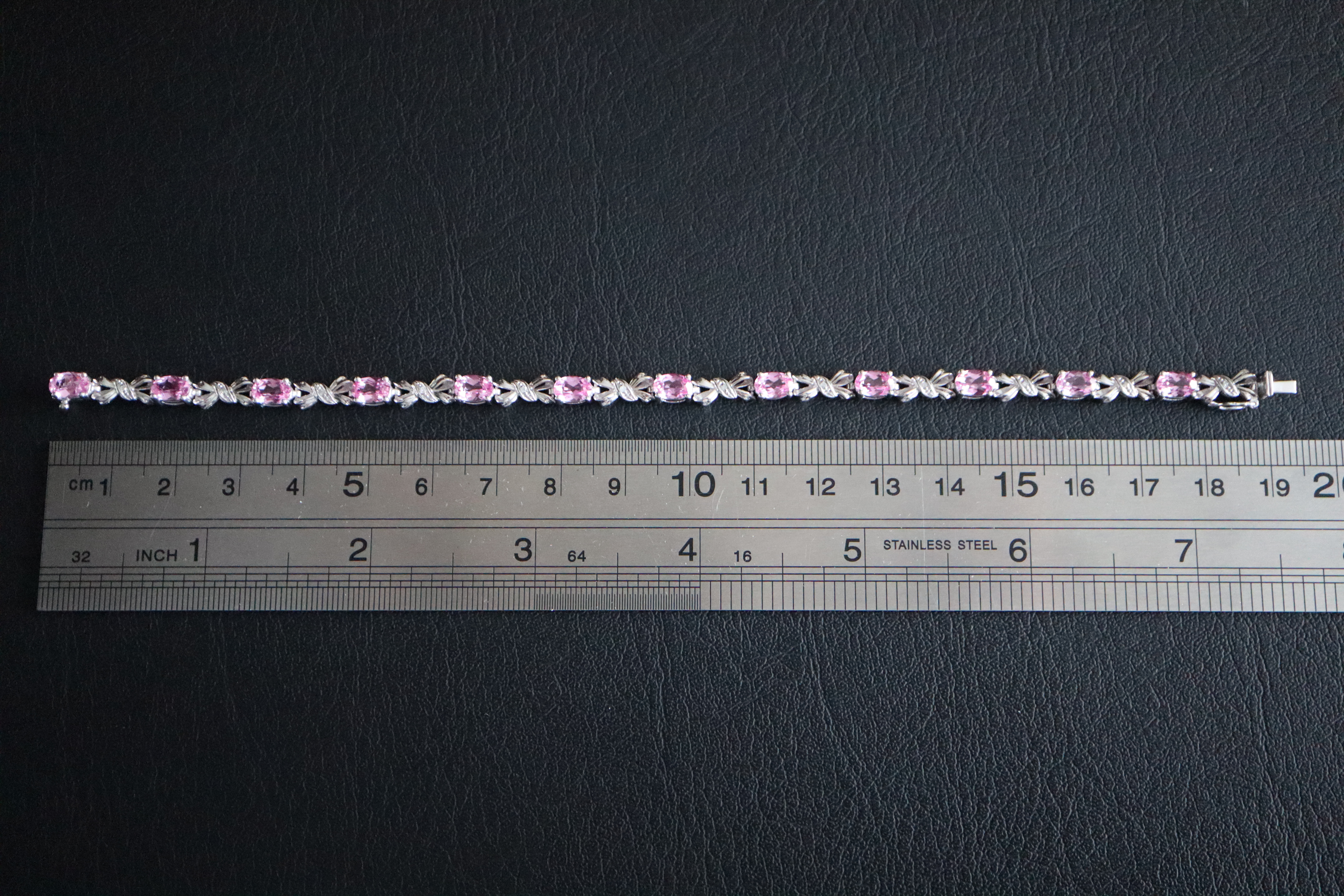 STUNNING PINK SAPPHIRE & DIAMOND TENNIS BRACELET ('375' 9K WHITE GOLD) - Image 3 of 5