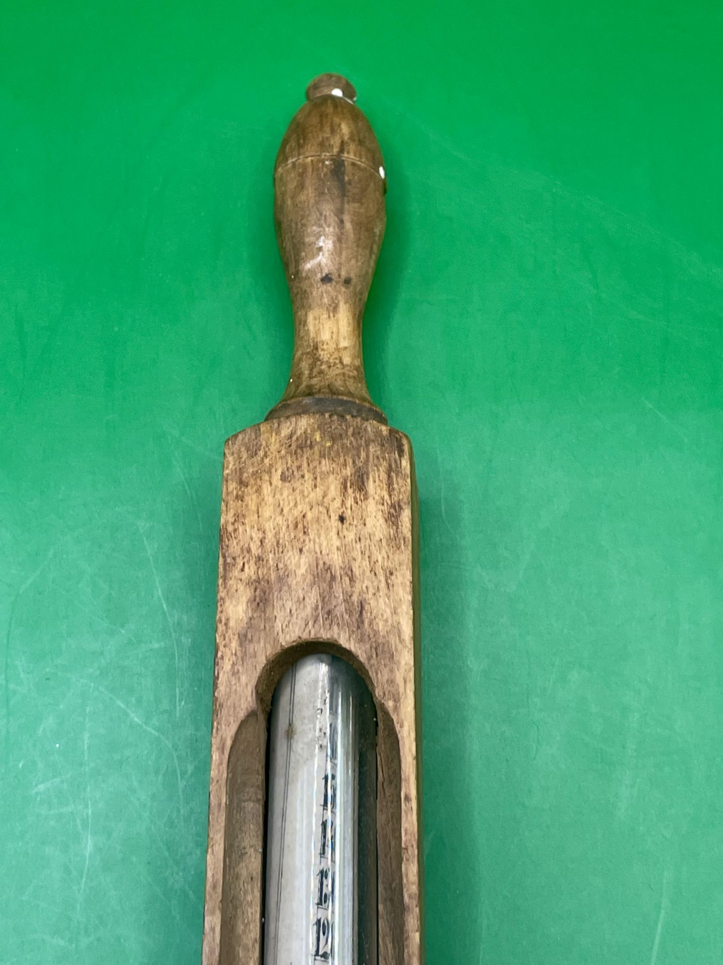 An antique bath wood and glass water thermometer.  Great condition.  - Image 5 of 7