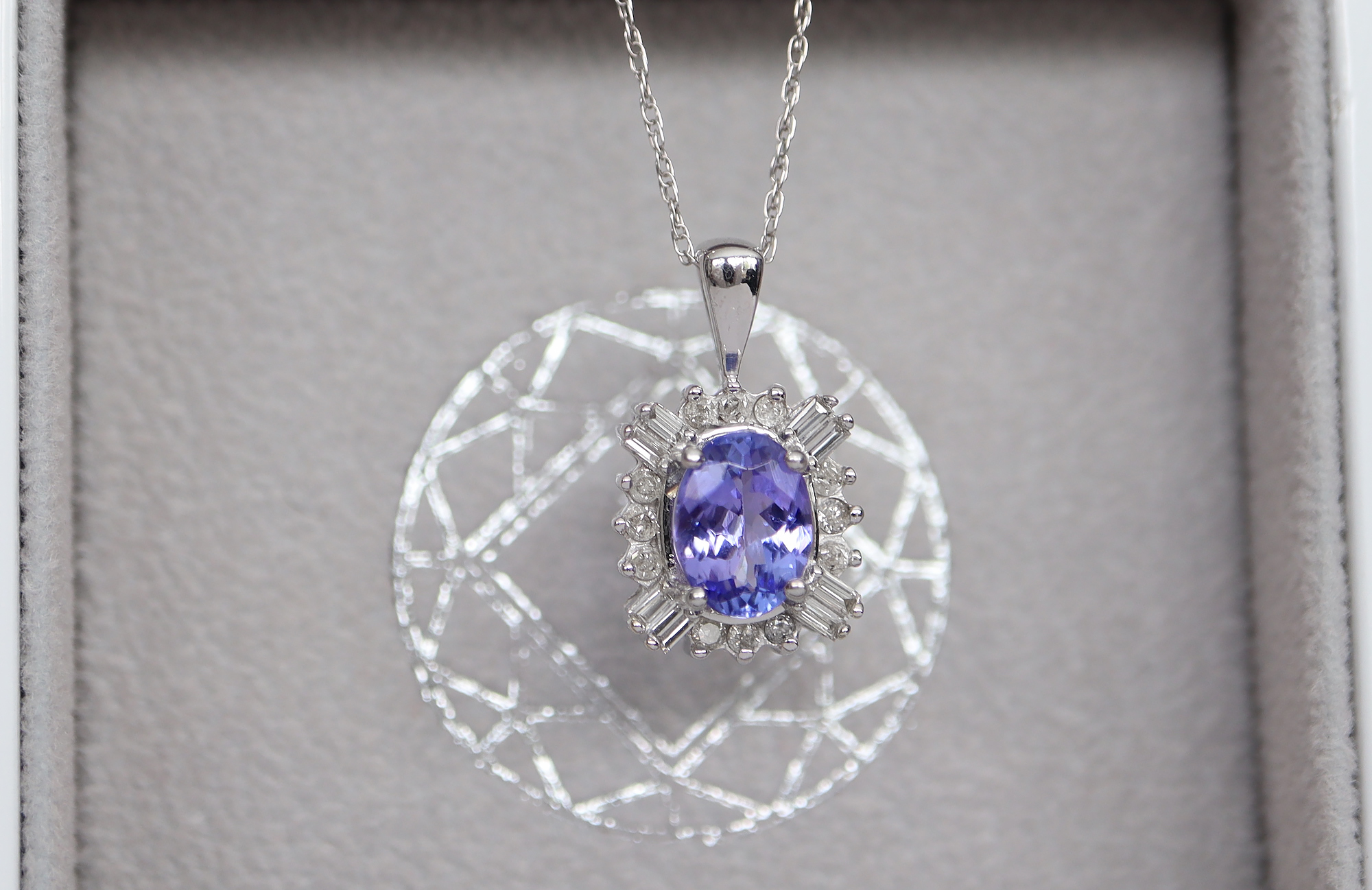 CERTIFIED 1.45CT. 'STUNNING' TANZANITE & DIAMOND - 14ct WHITE GOLD PENDANT & CHAIN