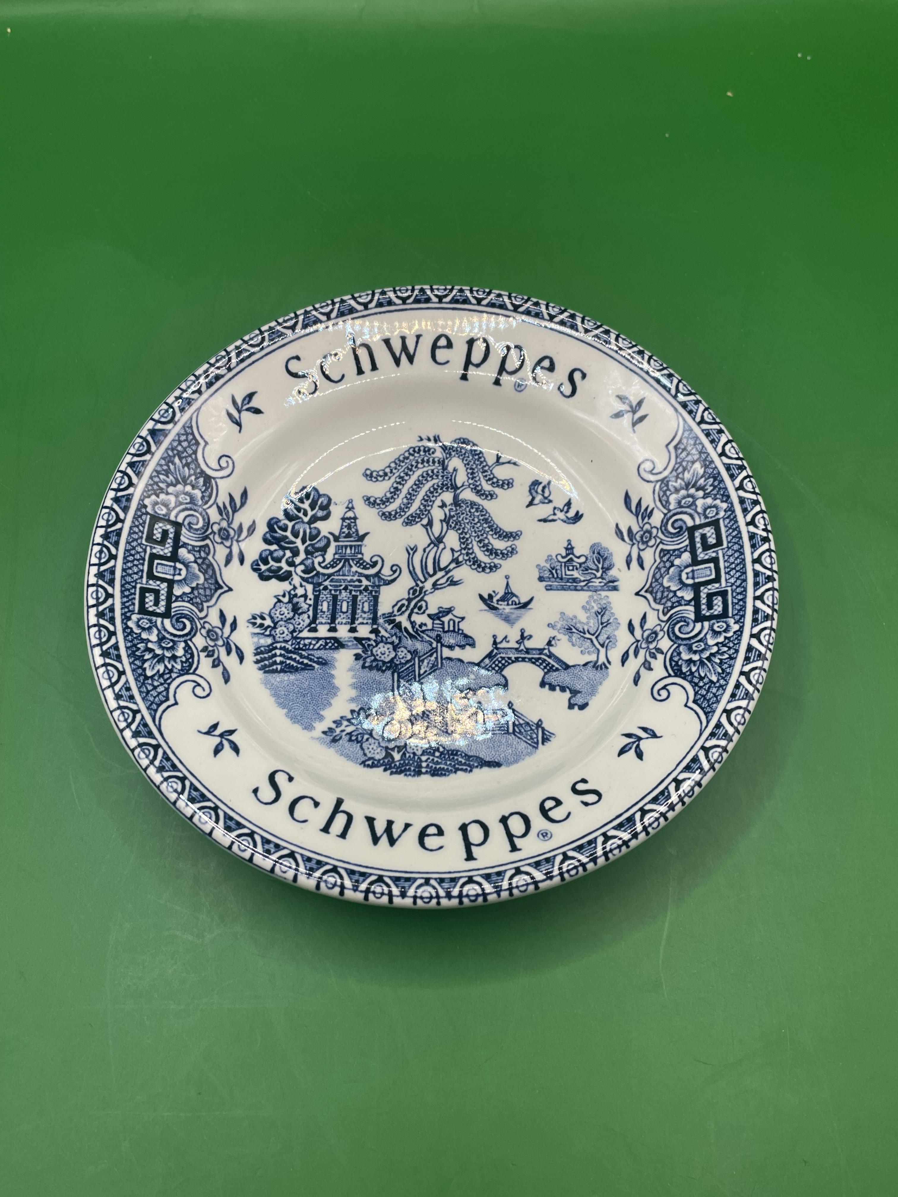 Vintage schweppes advertising plate with willow pattern blue and white made by Barrets  - Image 2 of 3
