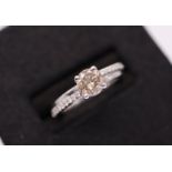 1.00CT DIAMOND RING in 18K WHITE GOLD (UK SIZE: J 1/2)