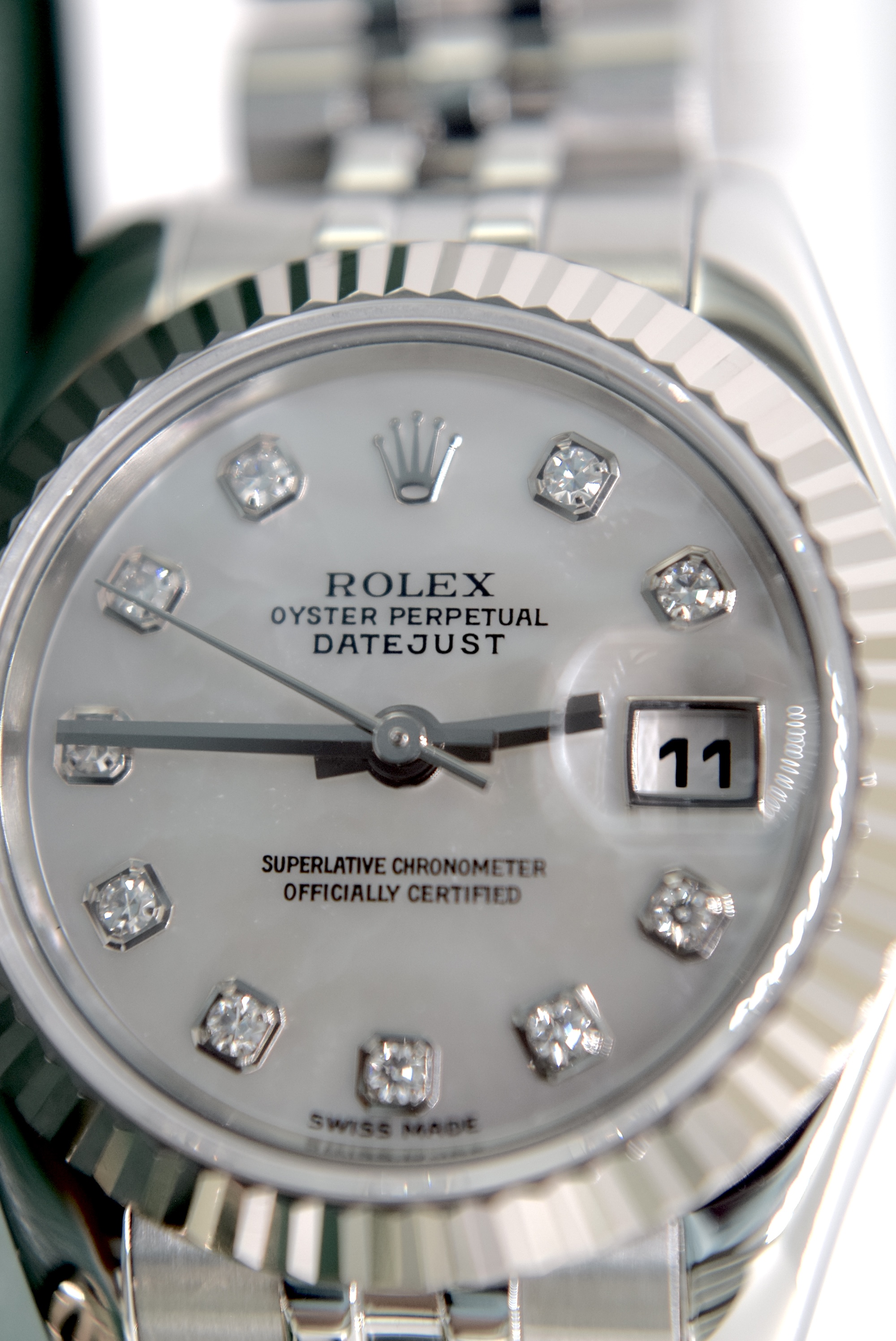 ROLEX DATEJUST REF. 179174 *FULL SET* FACTORY *RARE* WHITE/ SILVER PEARL DIAMOND DIAL - Image 12 of 46