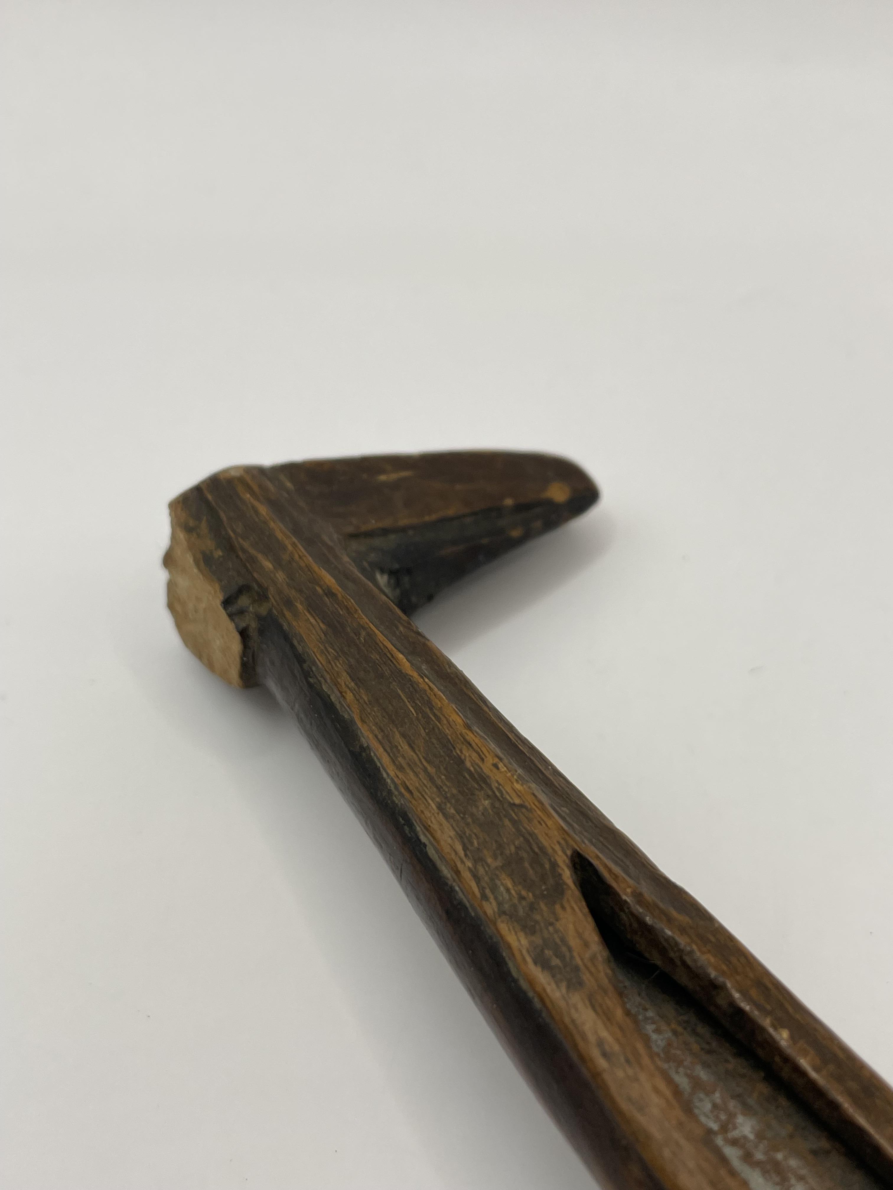 A very old Possibly African dagger in wooden sheath. - Image 6 of 9