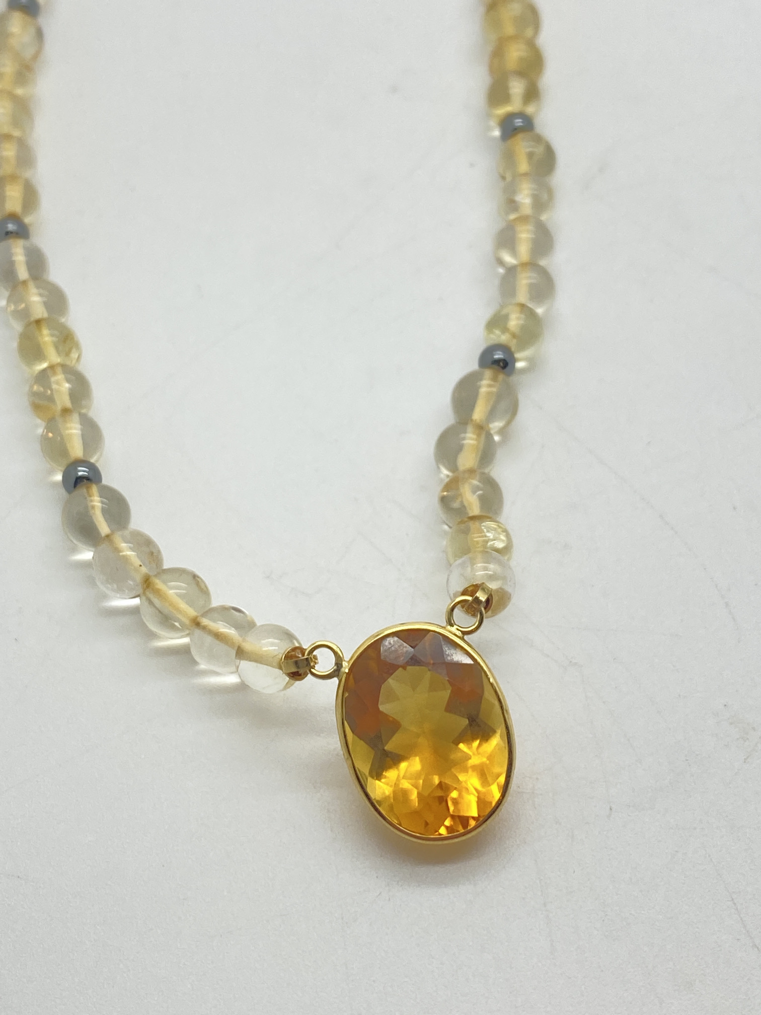 CITRINE NECKLACE 18k YELLOW GOLD PENDANT APPROX. NECKLACE LENGTH 18''