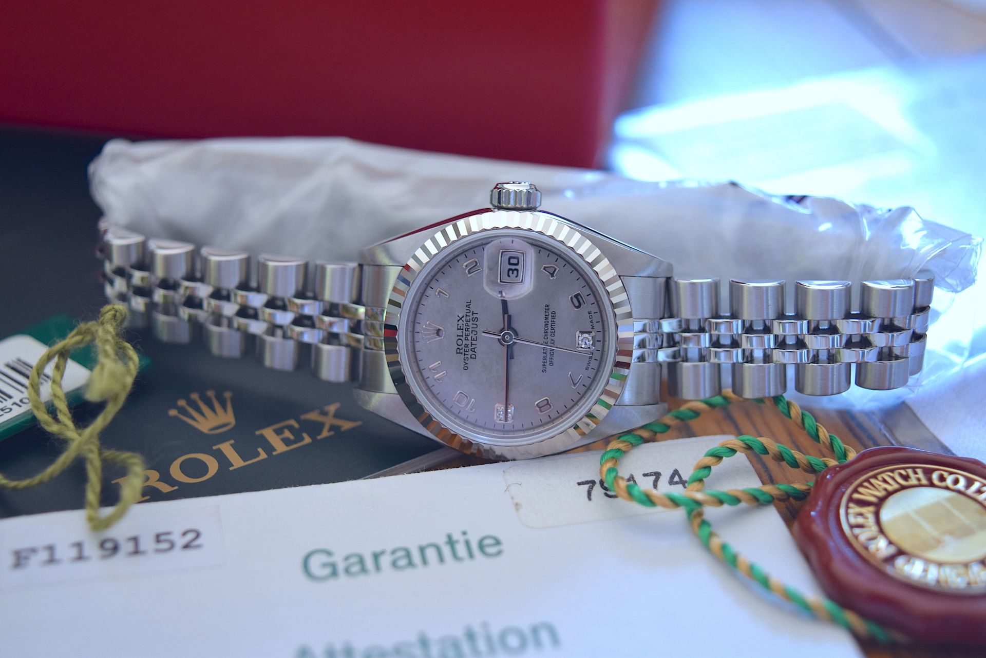 ROLEX DATEJUST REF. 79174 *FULL SET* FACTORY *RARE* GREY PEARL DIAMOND DIAL - Image 15 of 25