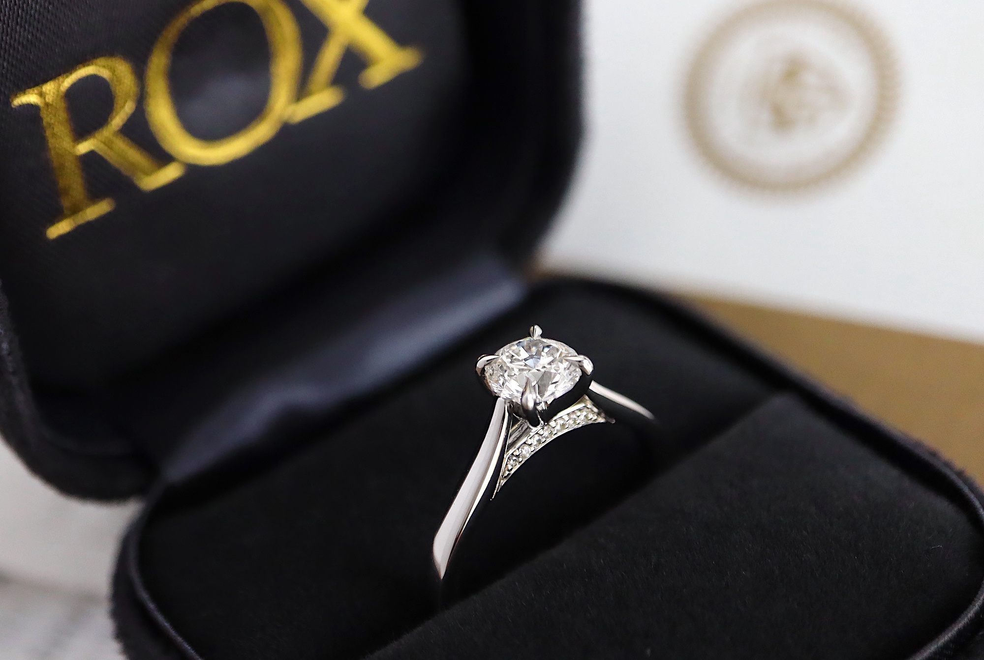 *GIA* 0.80CT DIAMOND SOLITAIRE RING (DIAMOND; F / SI1) PLATINUM '950' SET - £7K VALUATION - Image 11 of 11