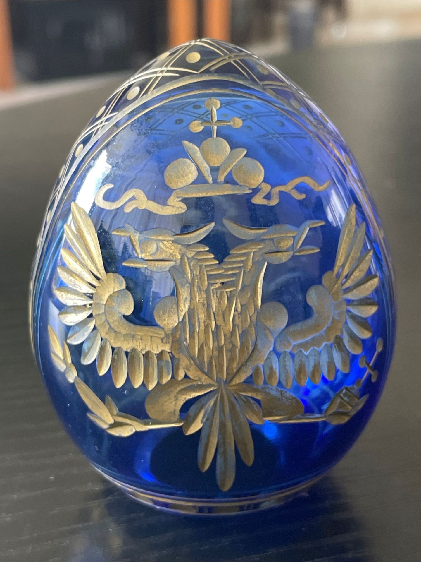FABERGE STYLE RUSSIAN BLUE GLASS EGG IN EXCELLENT CONDITION