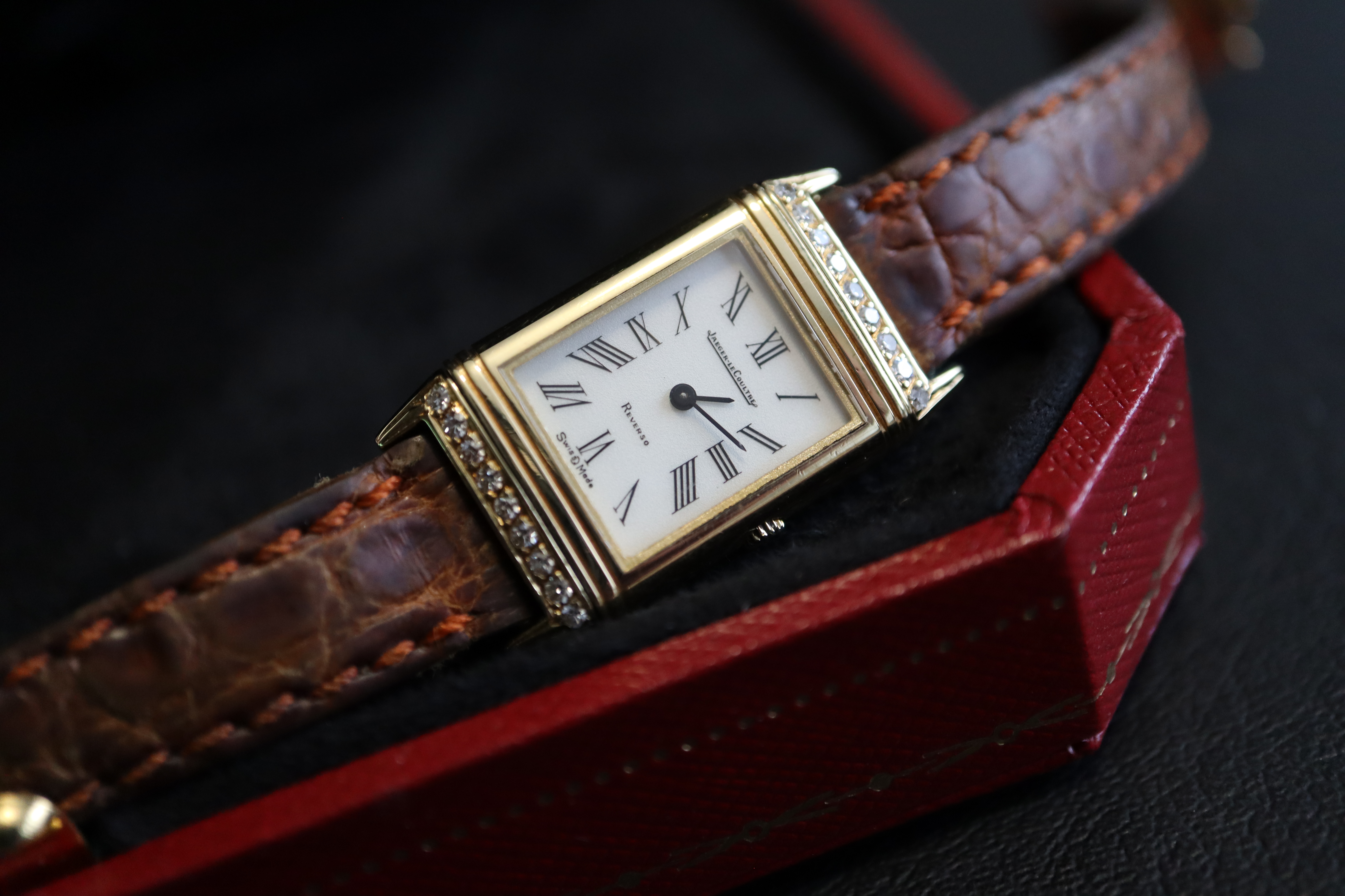 JAEGER-LE COULTRE 'DIAMOND' REVERSO (REF. 100.111.1) - 18CT YELLOW GOLD '750' HALLMARKED - Image 2 of 5