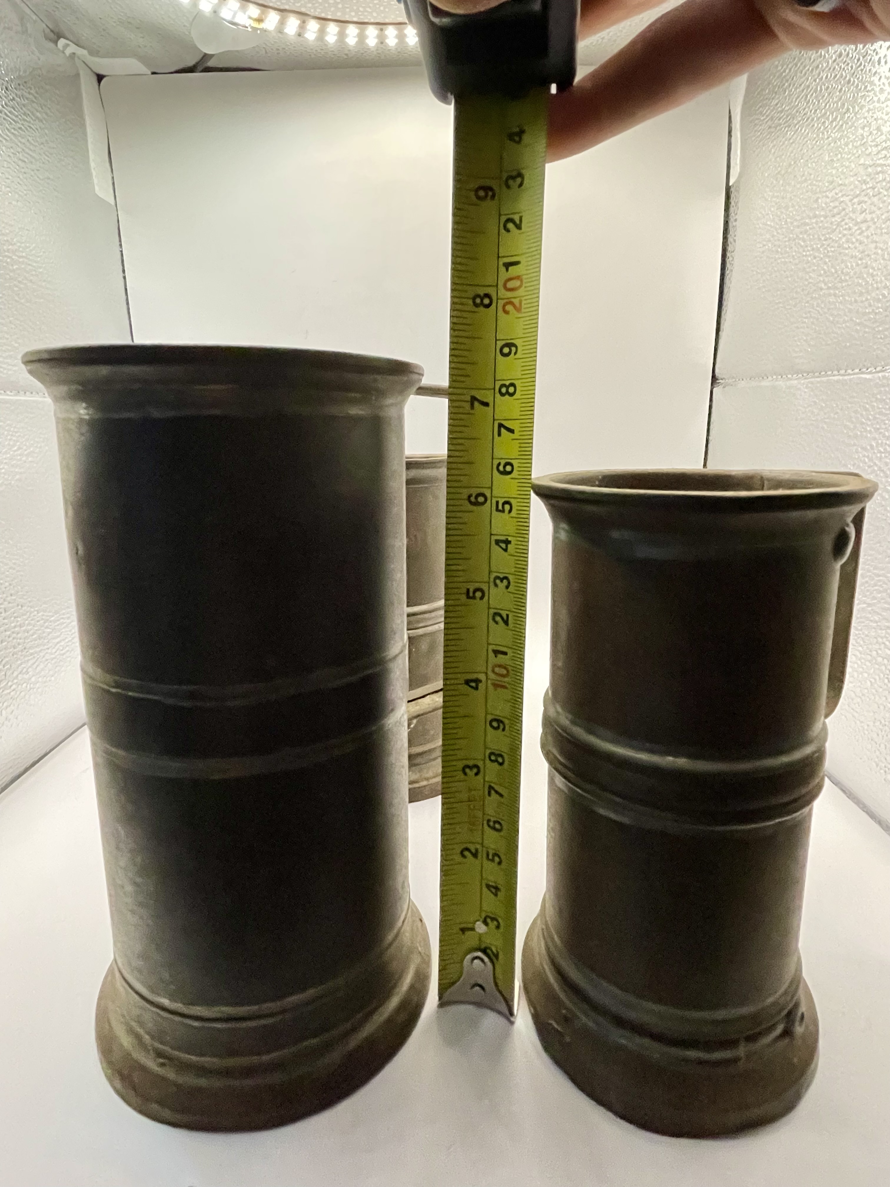 3 x 19th CENTURY TIN MEASURING JUGS - Image 3 of 7