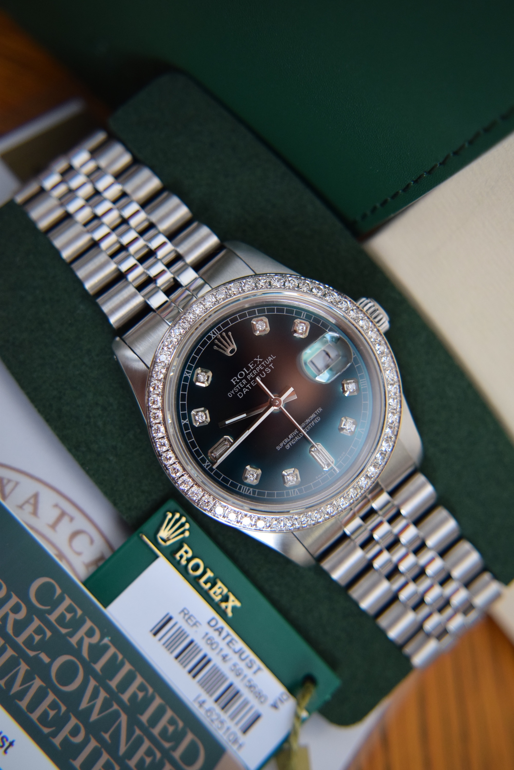 ROLEX DIAMOND DATEJUST *VIRIDIAN GREEN* REF 16014 - STAINLESS STEEL JUBILEE MODEL (BOX/ ACCESSORIES) - Image 9 of 18