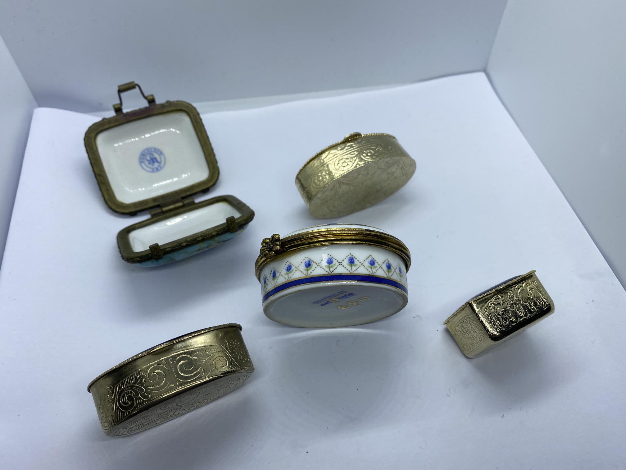 FIVE ASSORTED ORNATE DECORATIVE TRINKET/ PILL BOXES - Image 2 of 2