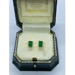 APPROX. 2.00ct COLUMBIAN EMERALD EARRINGS SET IN YELLOW METAL