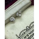 14ct WHITE GOLD DIAMOND STUD EARRINGS