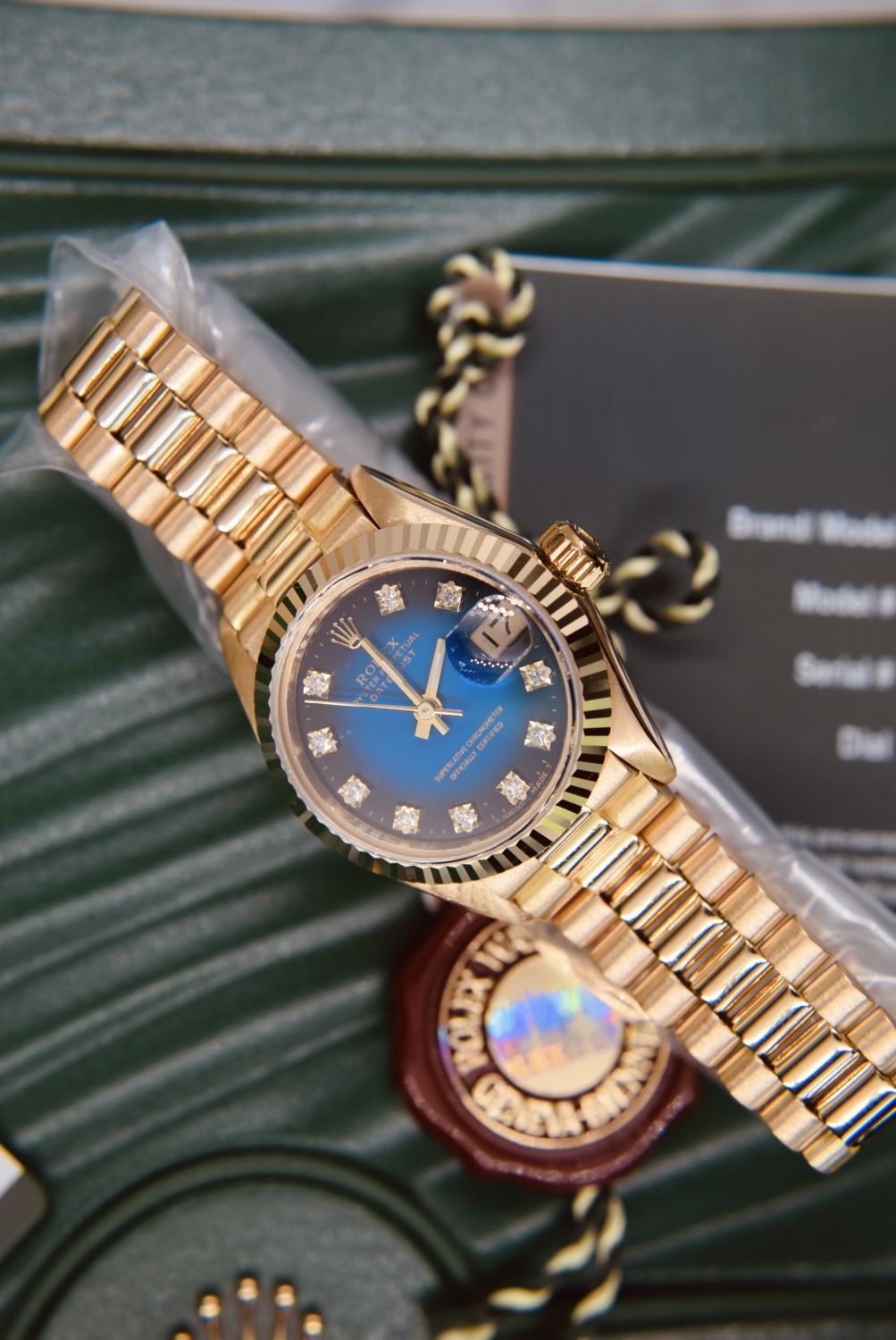 *DIAMOND* ROLEX 18CT YELLOW GOLD PRESIDENT DATEJUST - FACTORY *VIGNETTE* DIAMOND DIAL *FULL SET/ CER - Image 2 of 23