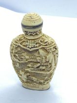 ANTIQUE CHINESE CARVED BOTTLE - DETAILED CARVINGS
