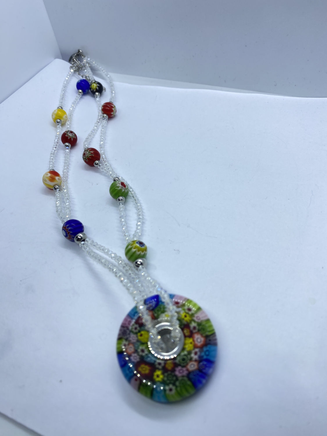 GORGEOUS PATTERNED SPARKLY MURANO GLASS NECKLACE APPROX. 18' LONG
