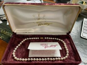 Jersey pearls prestige necklace with 9ct gold clasp