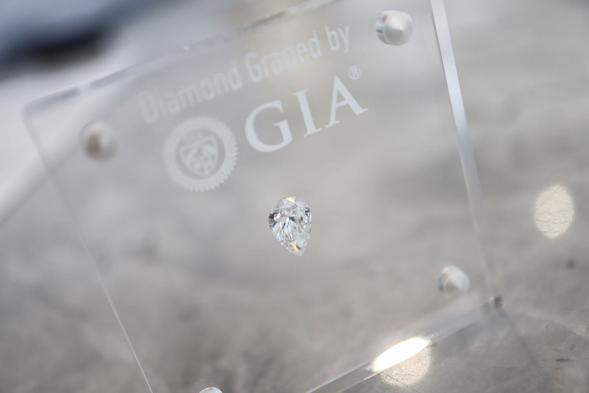 1.02CT DIAMOND; *GIA* CERTIFIED LOOSE PEAR CUT DIAMOND IN GIA CASE! - Image 6 of 9