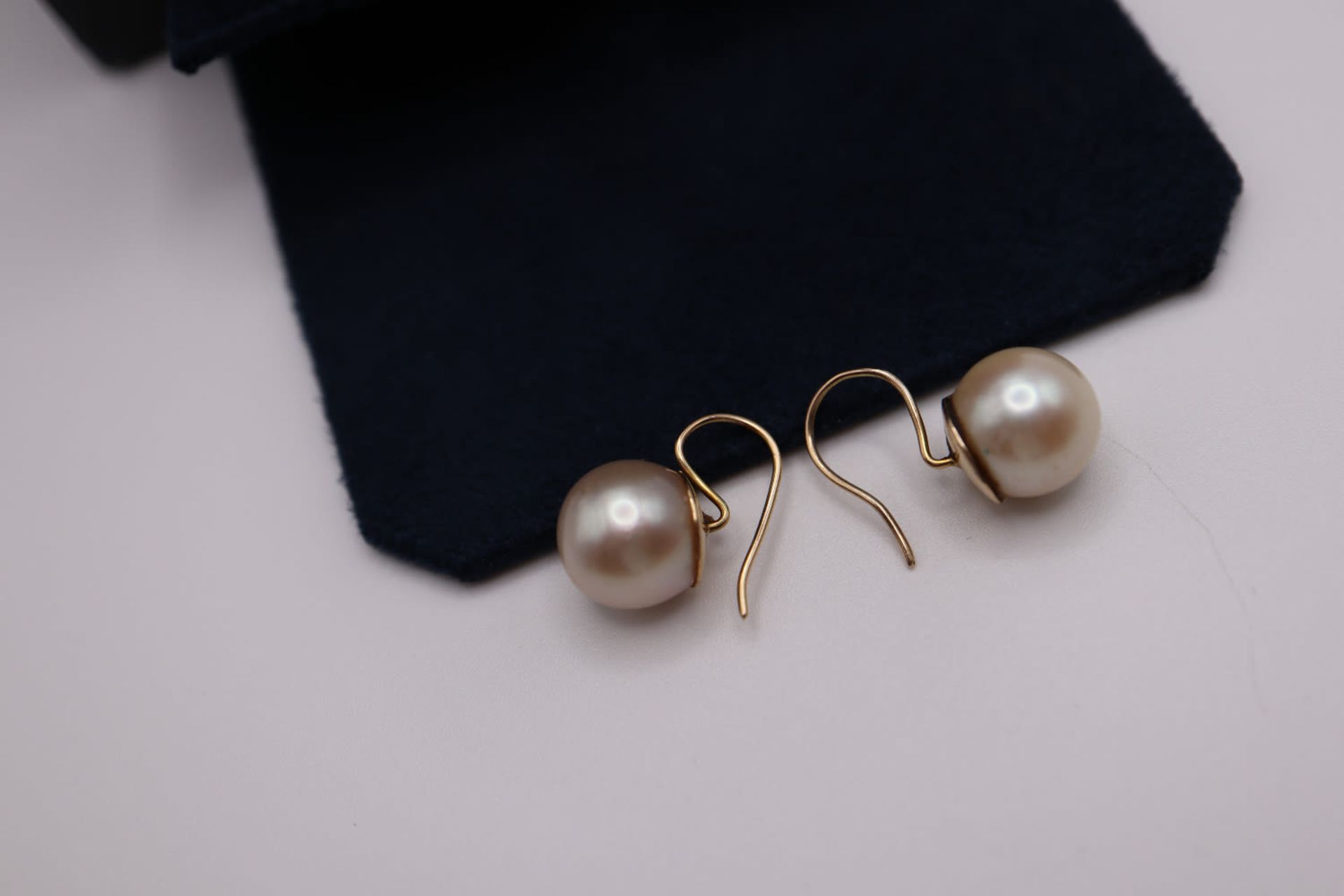 PEARL EARRINGS IN 14K GOLD SETTING - Image 3 of 3