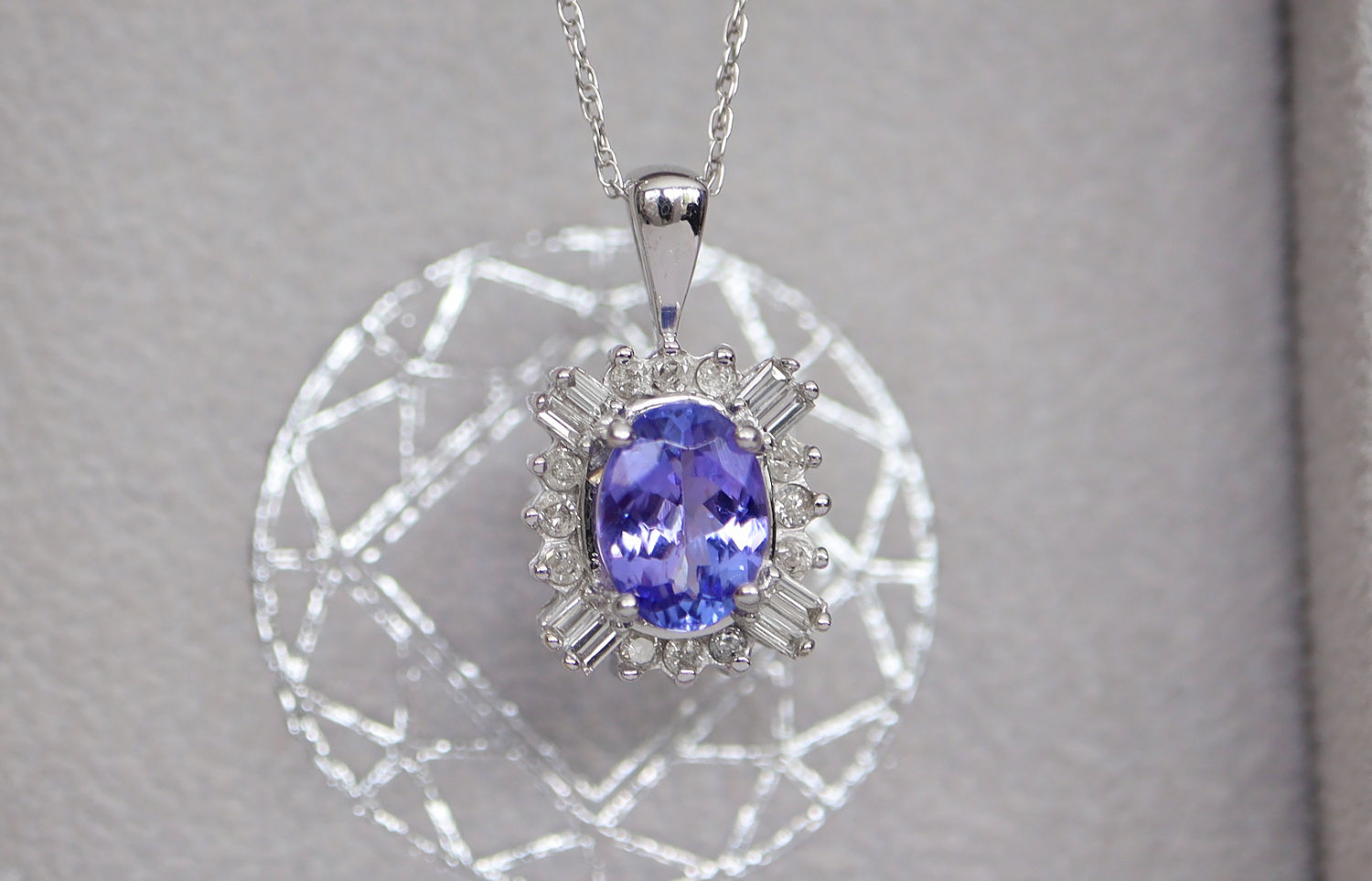 14ct WHITE GOLD - (1.45CT) 'STUNNING' TANZANITE & DIAMOND PENDANT with CERTIFICATE