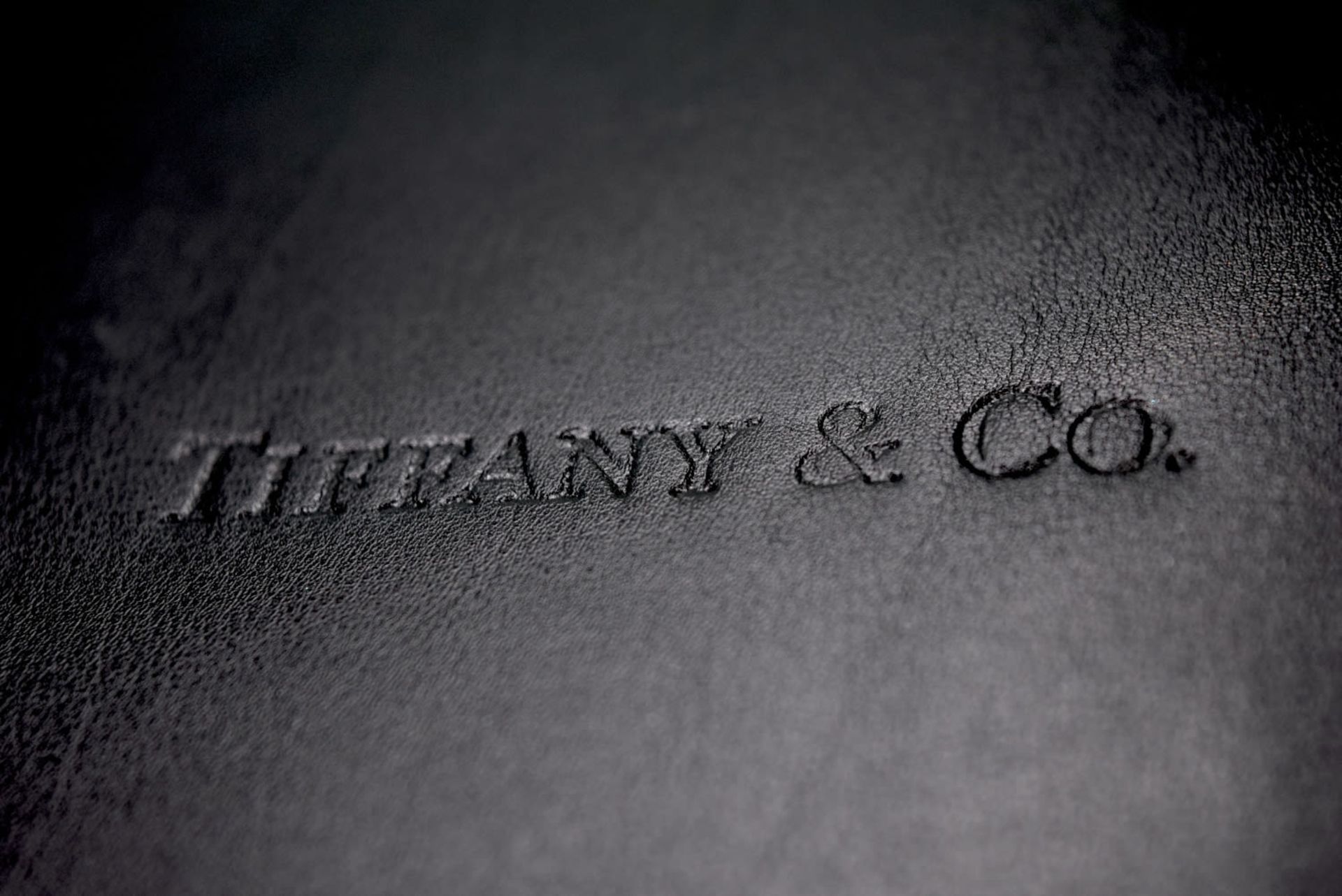 *HARRODS* TIFFANY & CO PLATINUM VVS2 DIAMOND SOLITAIRE RING ""THE TIFFANY SETTING®"" - BOX & CERT - Image 10 of 17
