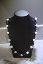 SILVER PEARL NECKLACE