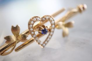 18K YELLOW GOLD & GEMSTONE BROOCH (3.3g)