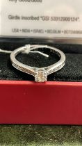 18ct white gold ring with certified natural diamond