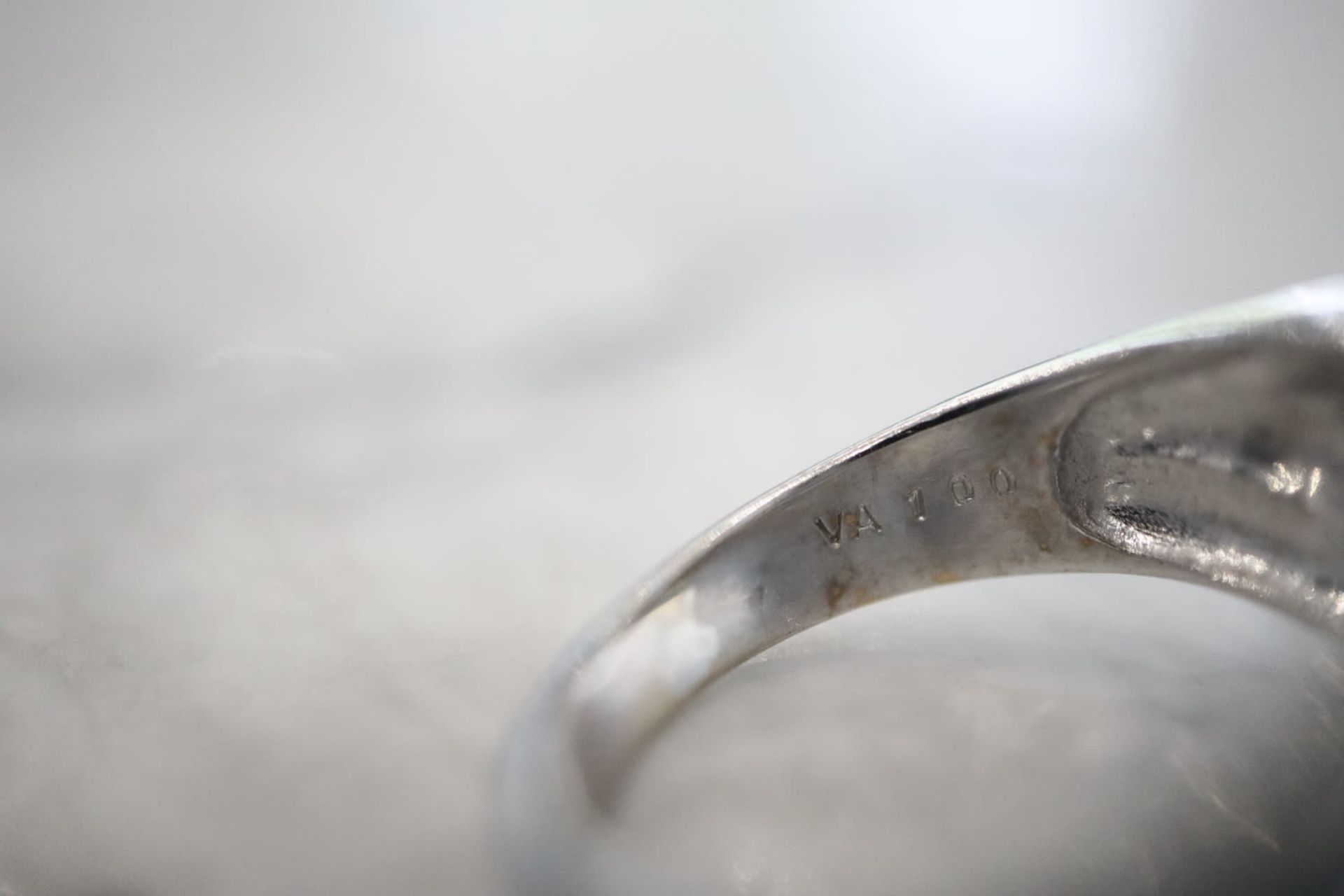 1.00CT DIAMOND SWIRL CLUSTER RING in 14K WHITE GOLD SETTING (SIZE: O) - Image 3 of 3